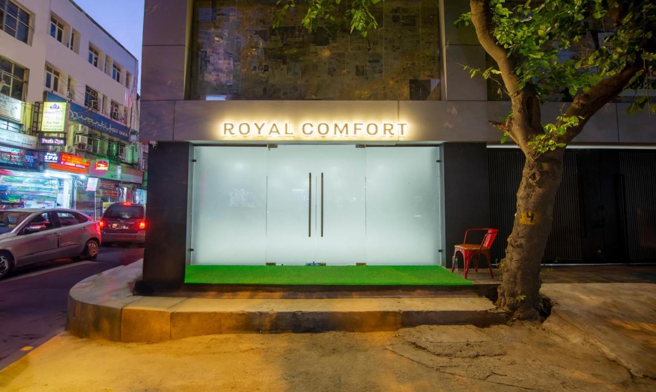 Treebo Royal Comfort New Delhi Bagian luar foto