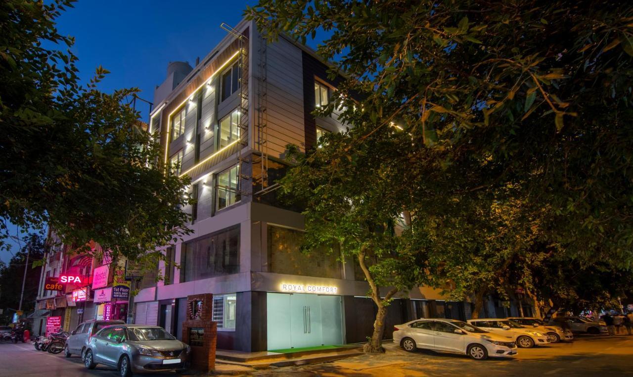 Treebo Royal Comfort New Delhi Bagian luar foto