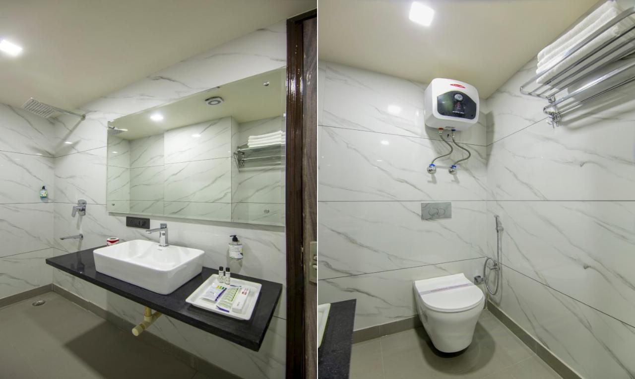 Treebo Royal Comfort New Delhi Bagian luar foto